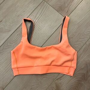 Left on Friday top size Sm